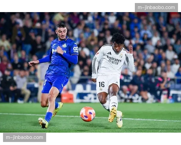 赫塔菲客场击败西班牙人：防守反击体系中的快速转换与定位球利用效率